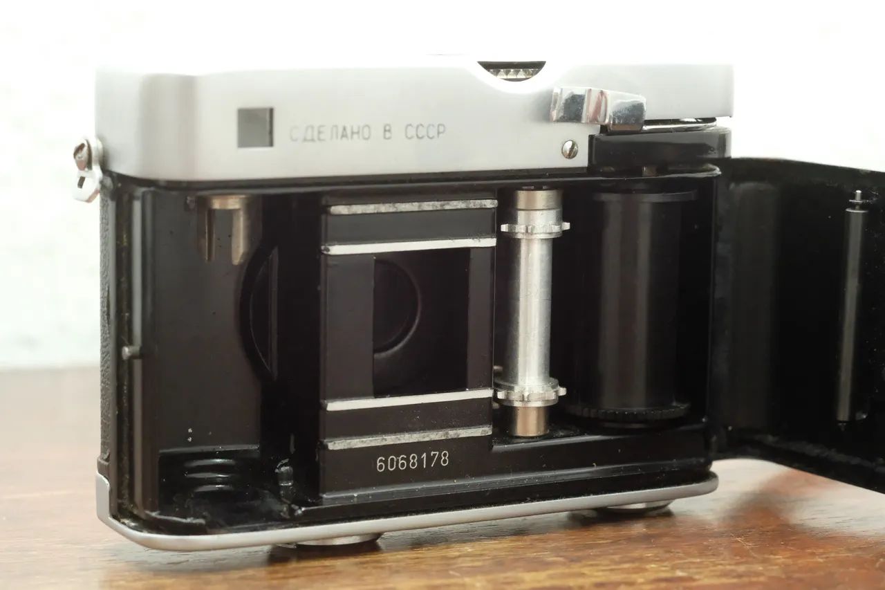 Câmera meio quadro Tchaika-1  - Foto 4