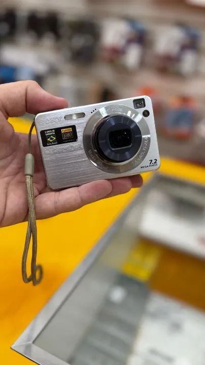 Câmera Digital Sony Cyber-Shot Full HD