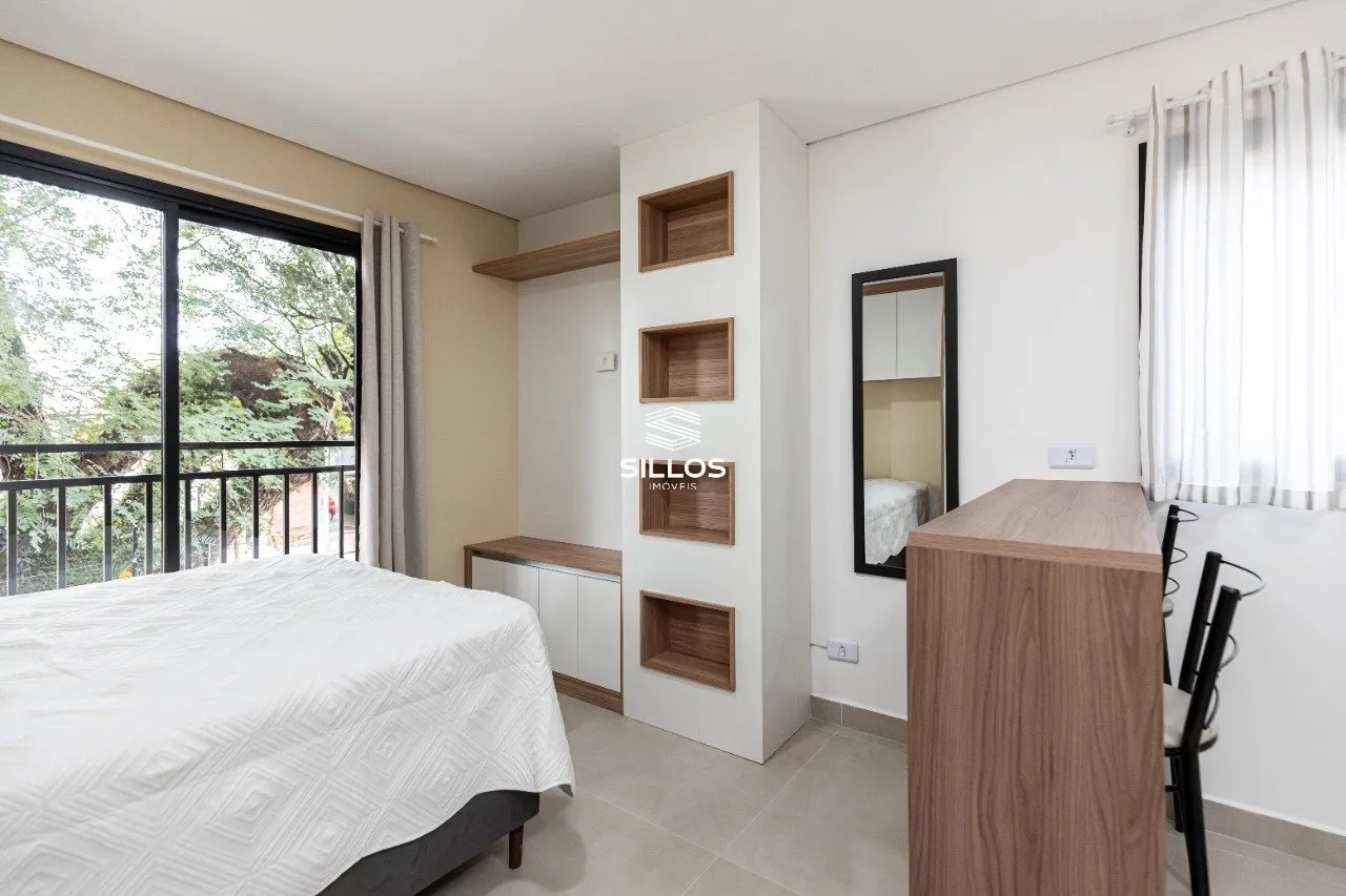 Studio mobiliado para alugar no Prado Velho em Curitiba