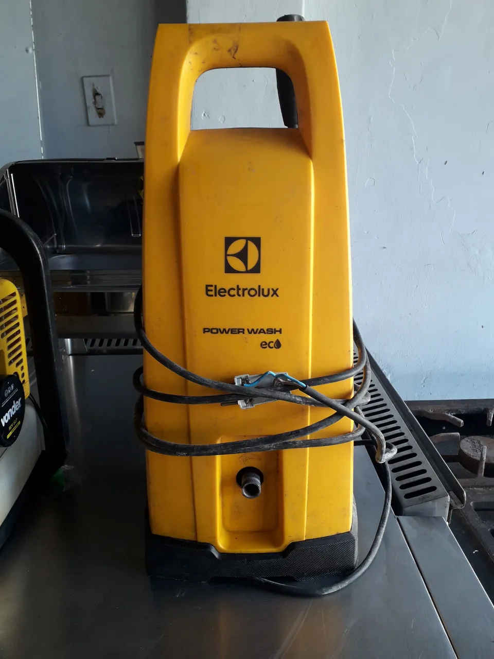 Lavadora de Alta Pressão Electrolux Power Wash Eco