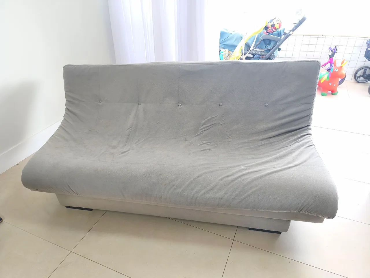 IMPERDÍVEL: Sofá-cama muito barato64842033692545120