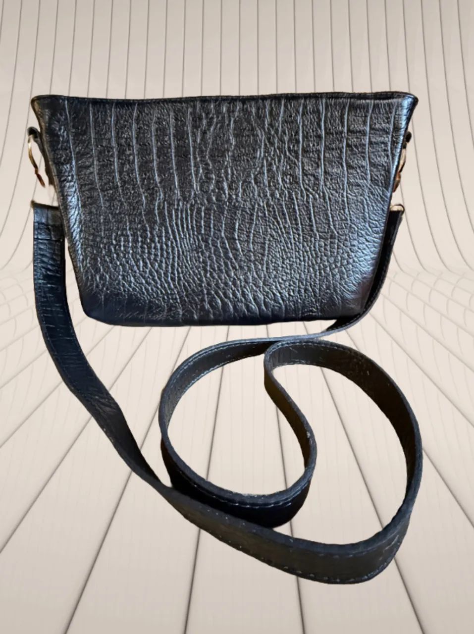 Bolsa de couro croc preto - Di Marlys - Foto 2