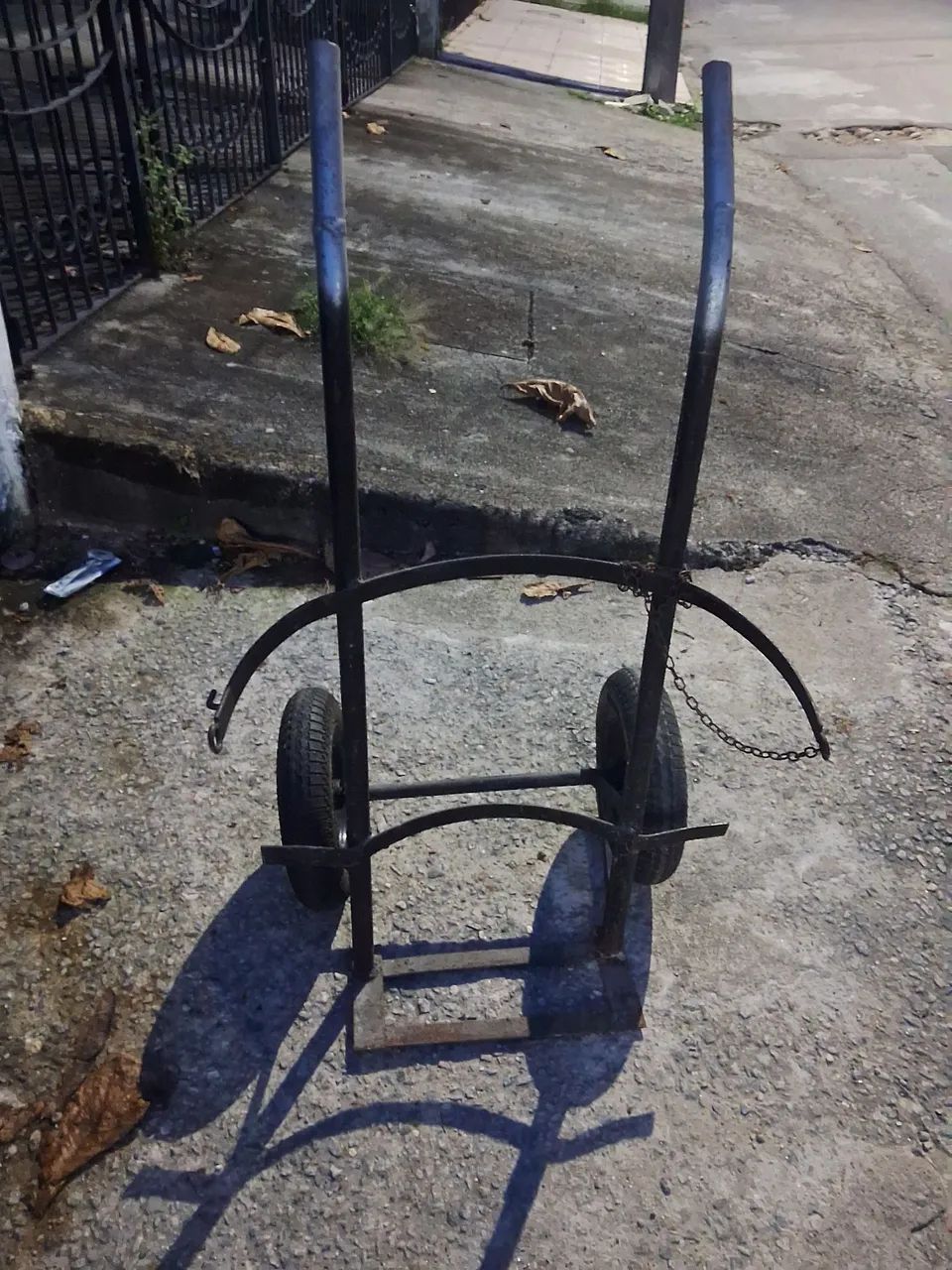 Carinho tubular para transporte de latão de lixo - Foto 2