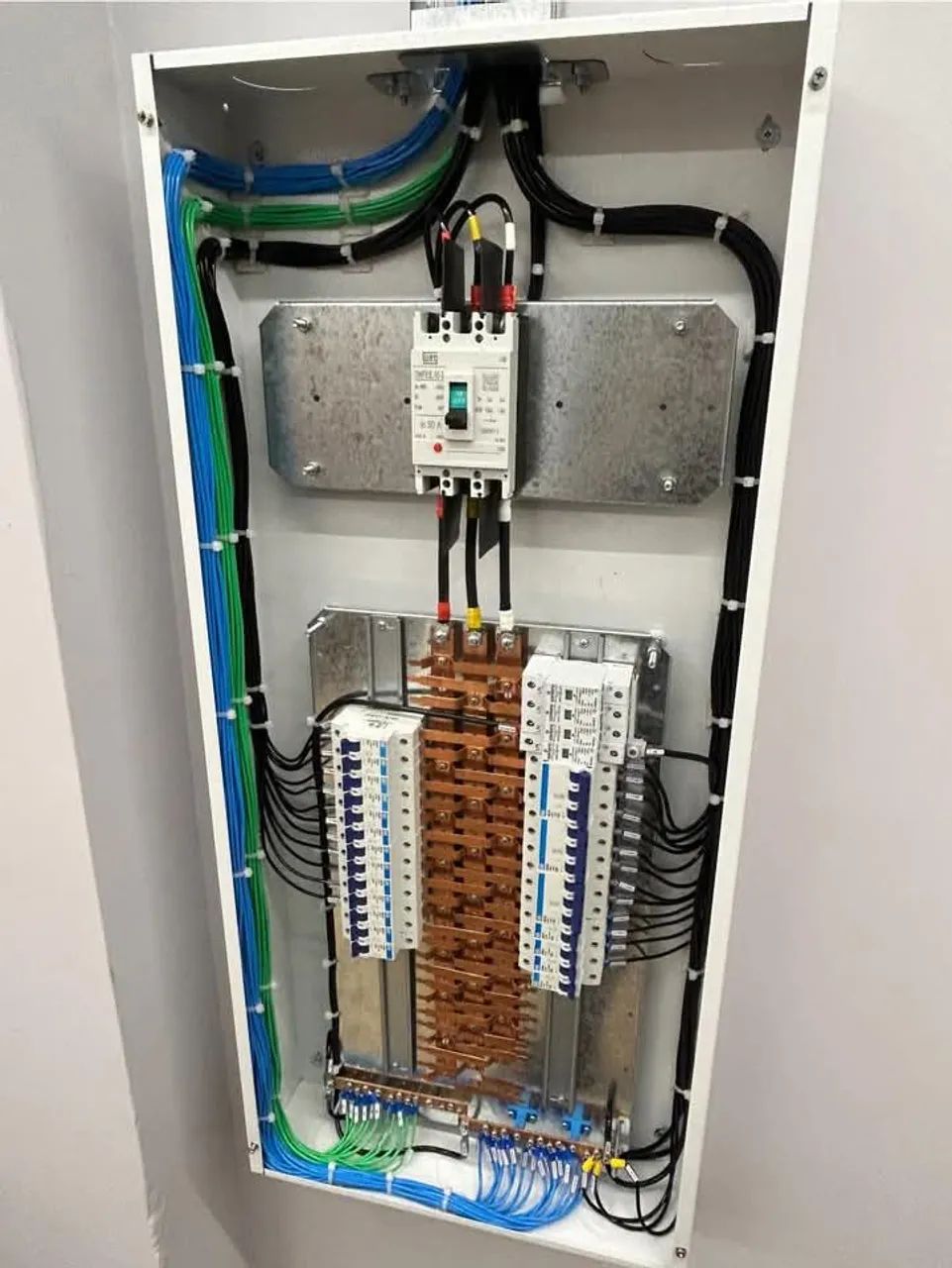 Eletricista residêncial - Foto 5