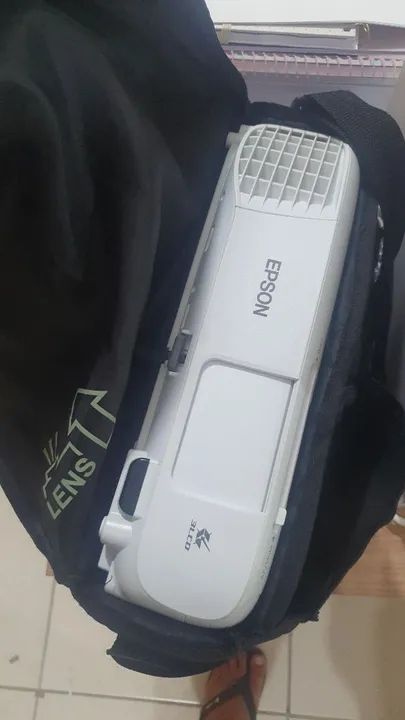 Projetor Epson PowerLite W49  - Foto 5