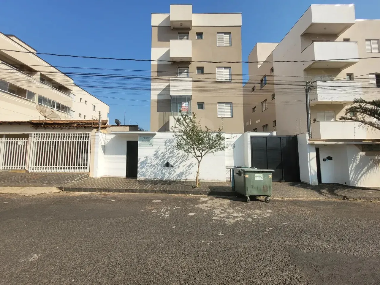 Apartamento para locação no bairro Santa Mônica
