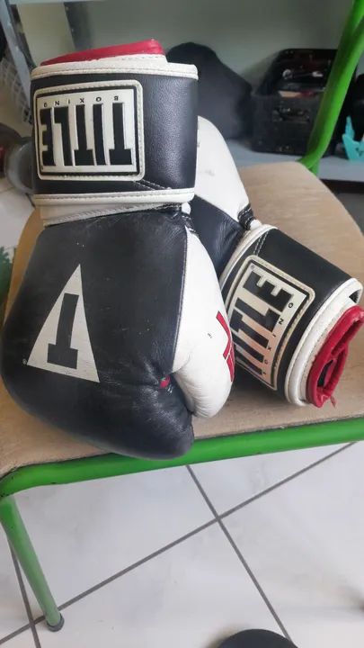 Luvas de Boxe Title Boxing