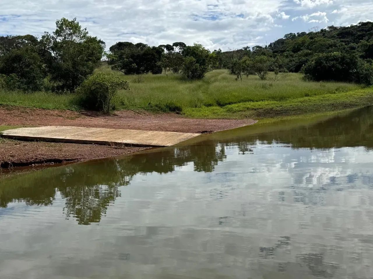 ( Chácaras de lazer no Corumba, 1000 metros2. ~