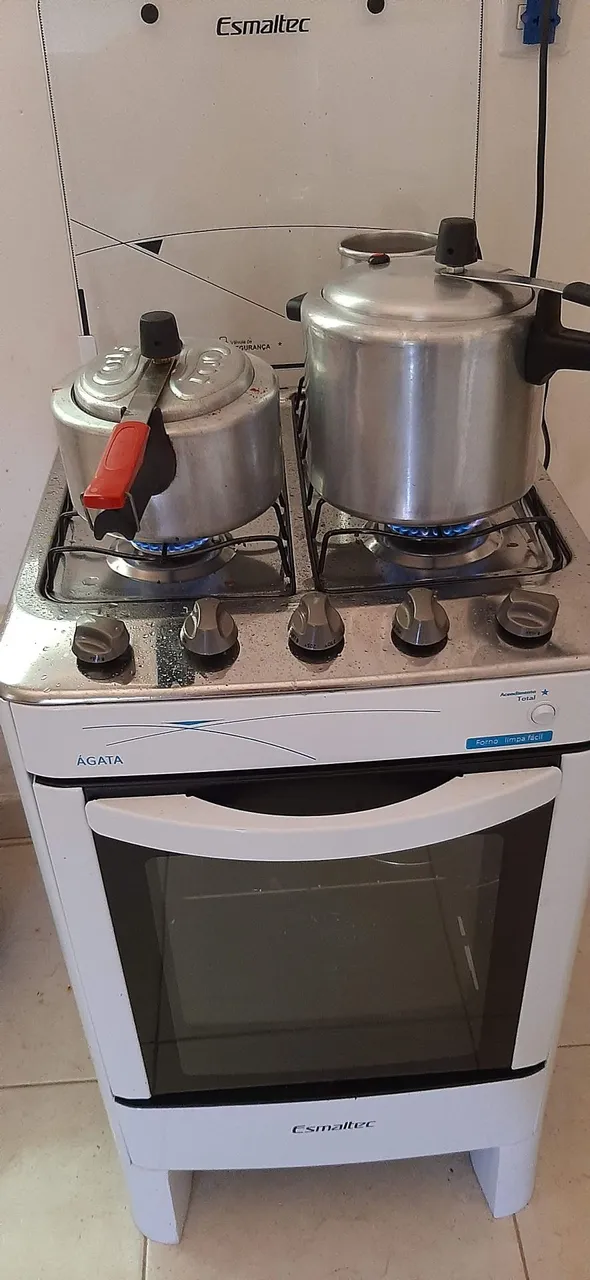 Fogão Esmaltec 4 Bocas com Forno