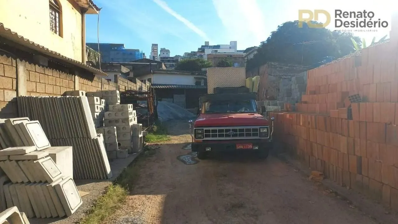Lote a venda no bairro Sagrada Familia