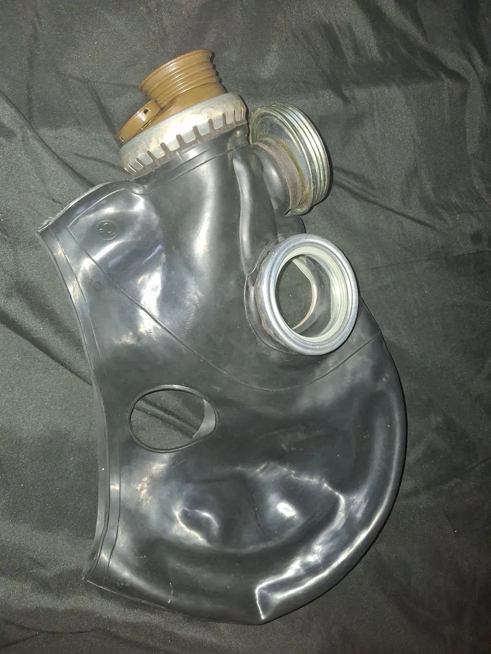 Máscara látex militar