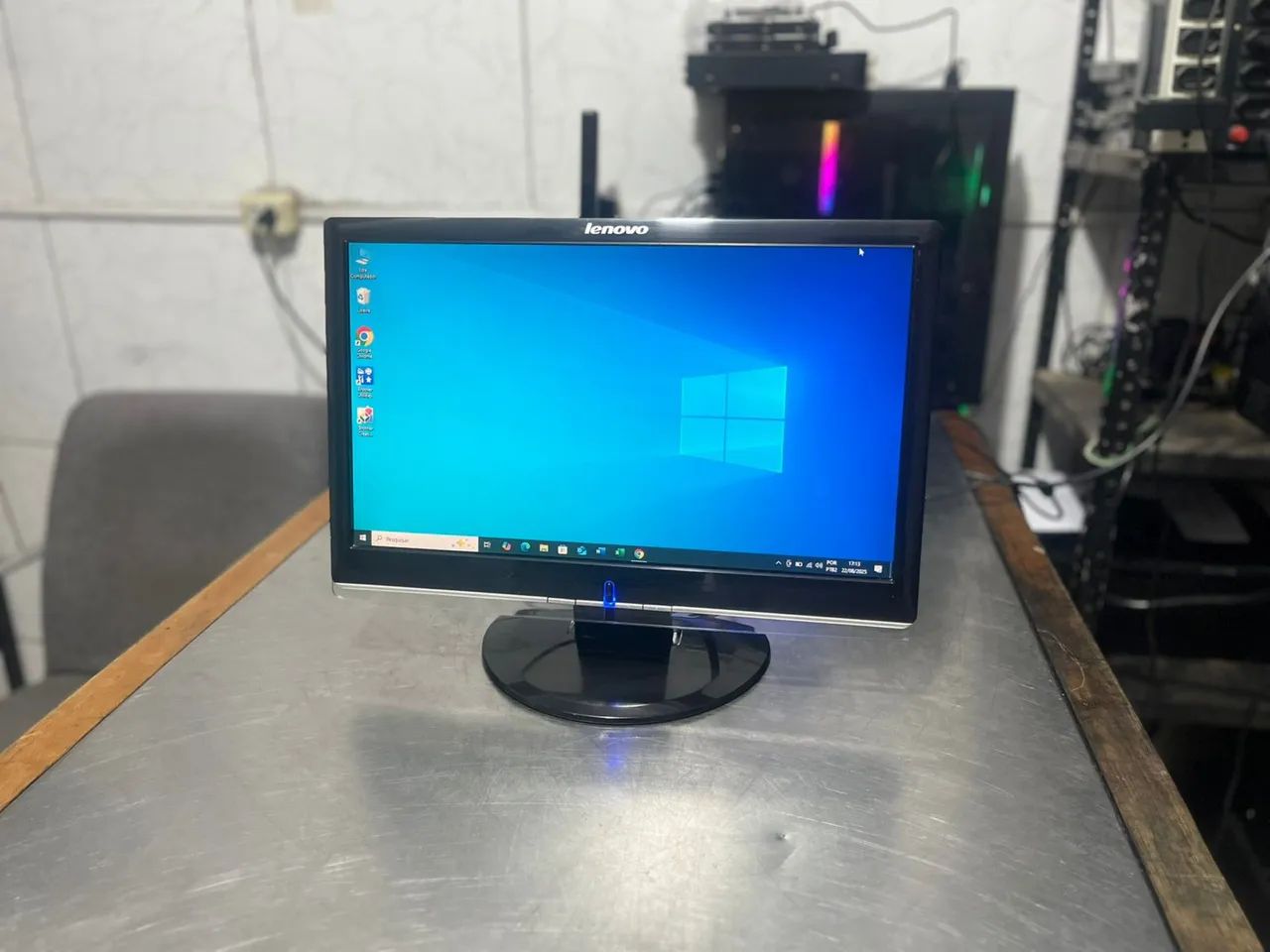 Lenovo 19-inch Monitor64318043742721120