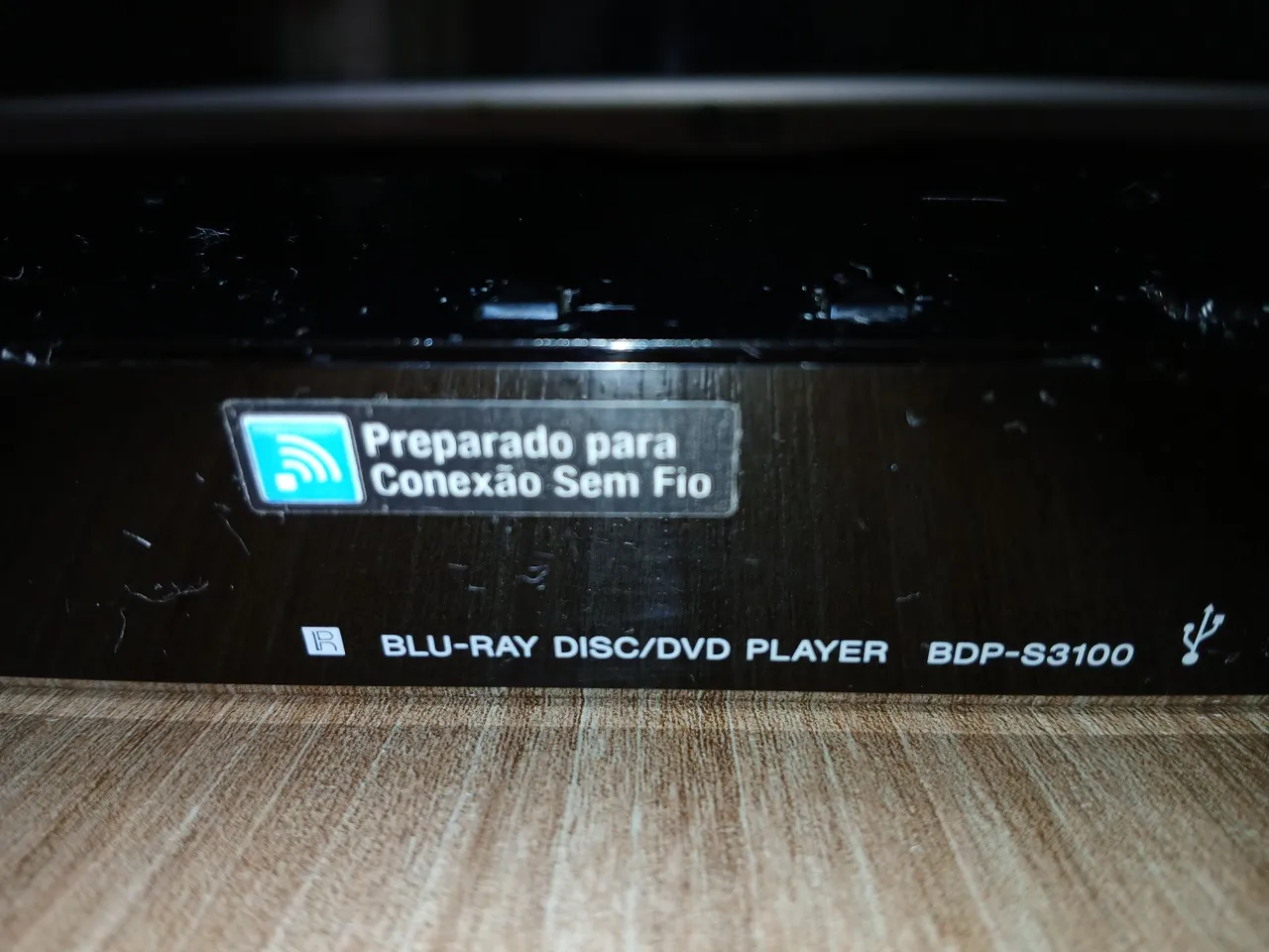 Blu-ray Player Sony BDP-S3100 com Wi-Fi