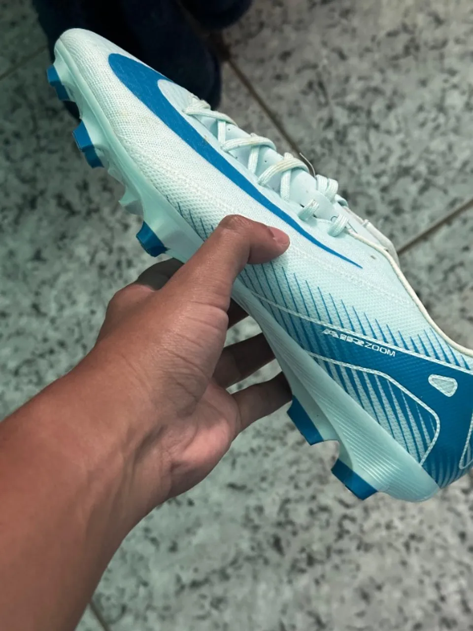Chuteira Nike Zoom Mercurial Vapor 16 Academy Campo