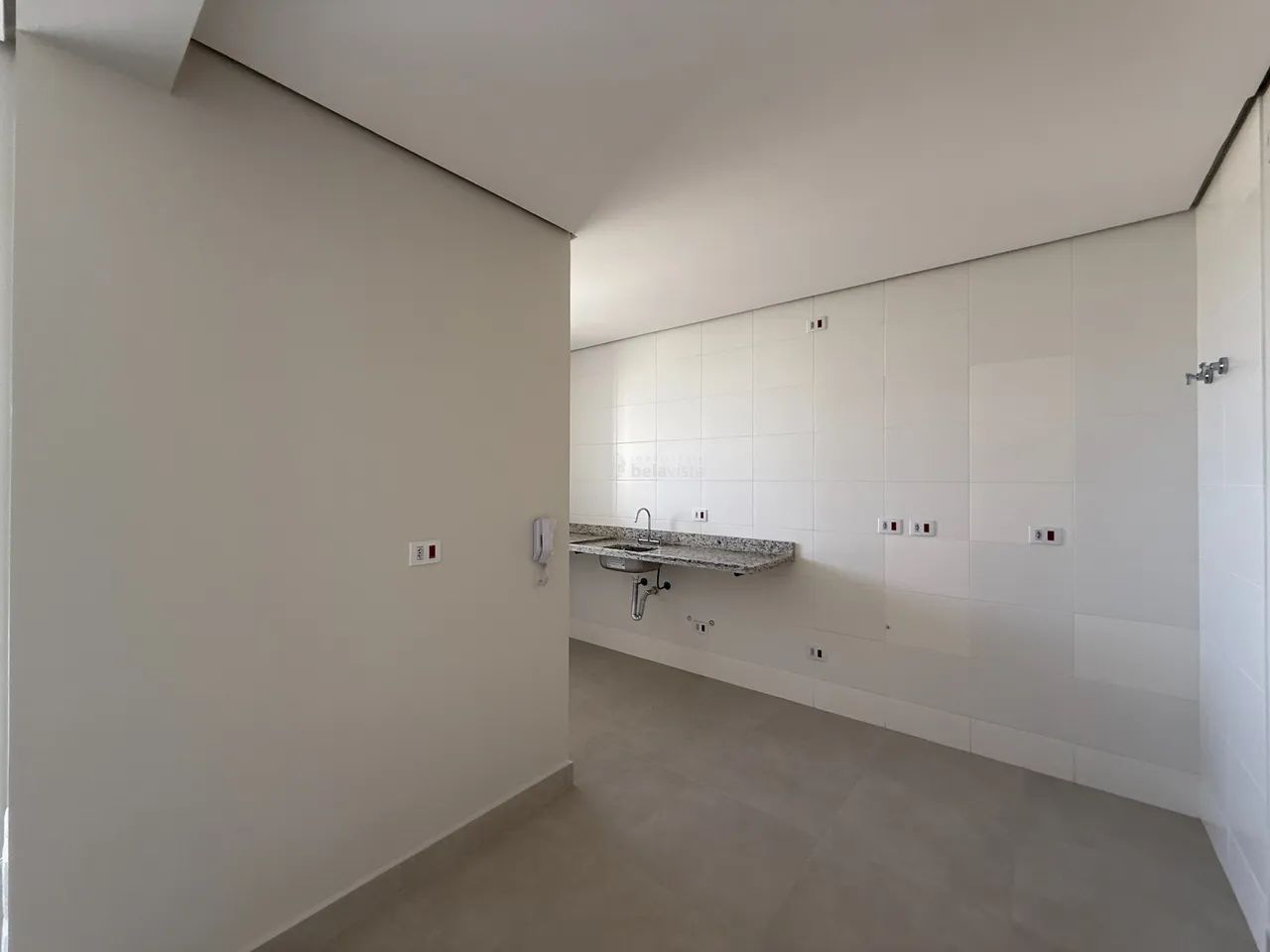 APARTAMENTO NO 8º ANDAR À VENDA NO EDIFÍCIO GARDEN EM APUCARANA. - Foto 5