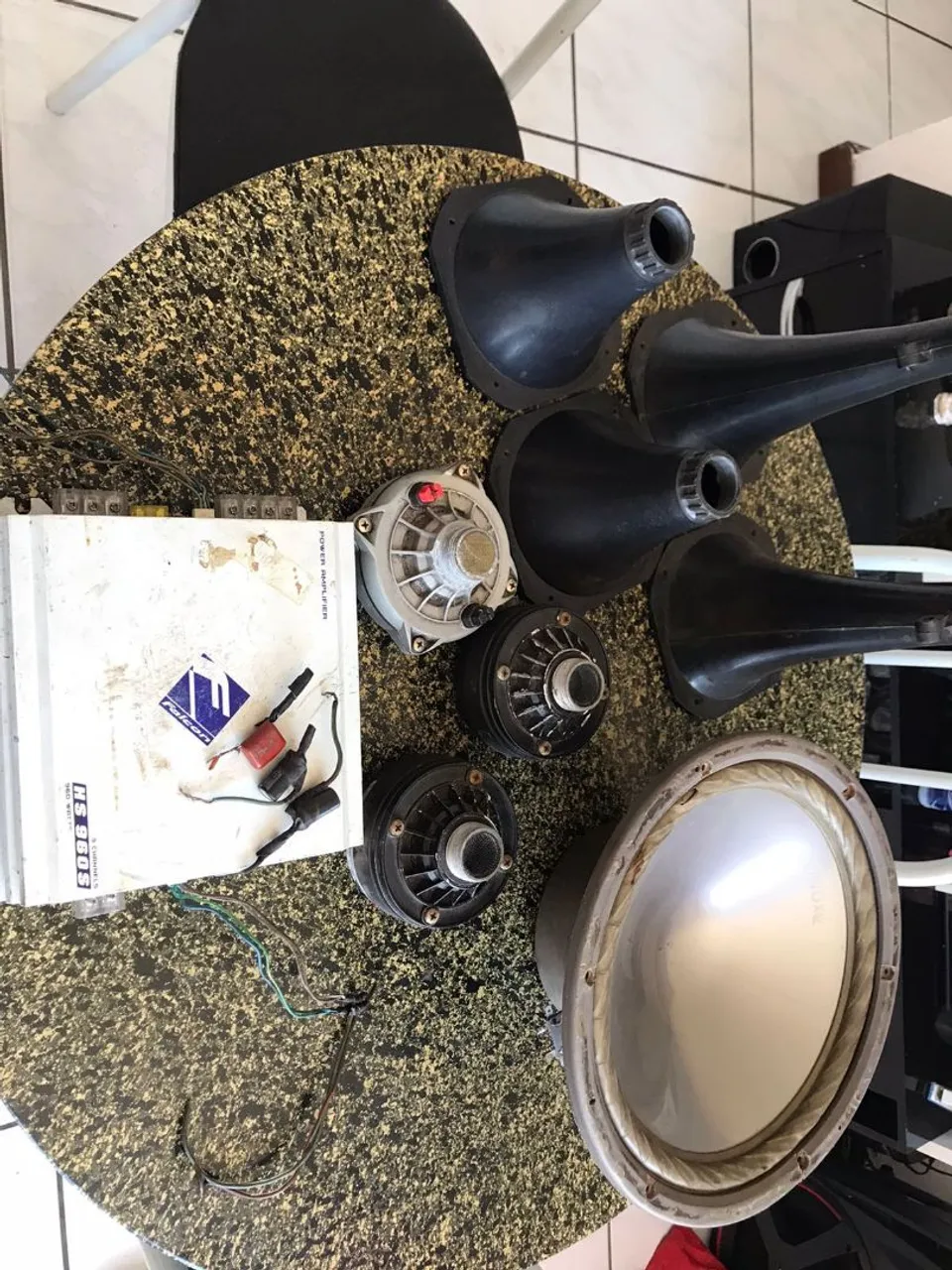 Som automotivo completo - Falcon HS960S