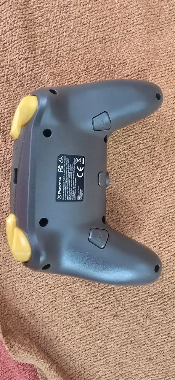Controle Pokemon Pikachu 8bits lacrado Nintendo Switch - Foto 4