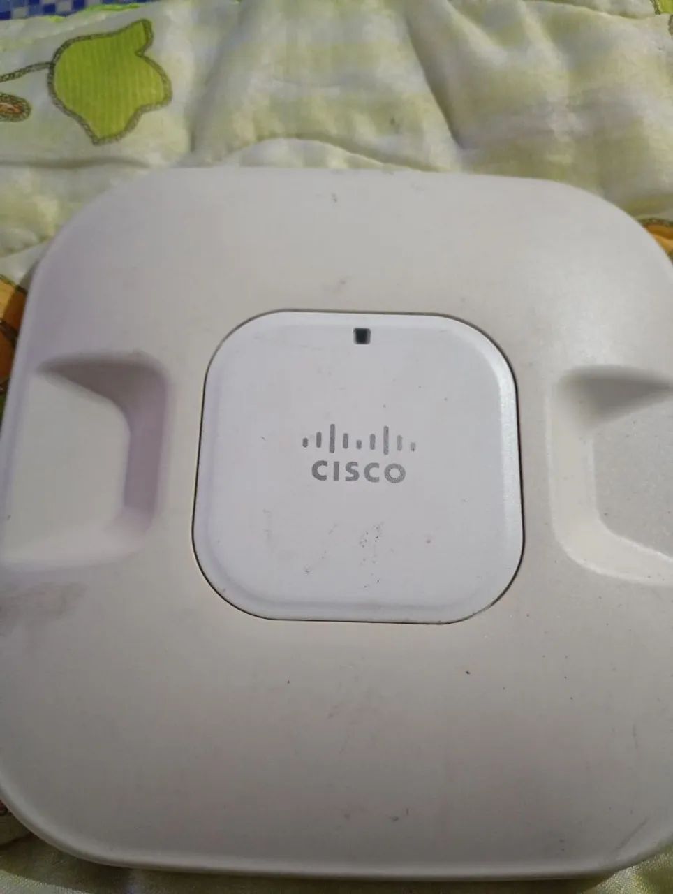 Ap cisco usada em boas condições  modelo: air-lap1041n-a-k9