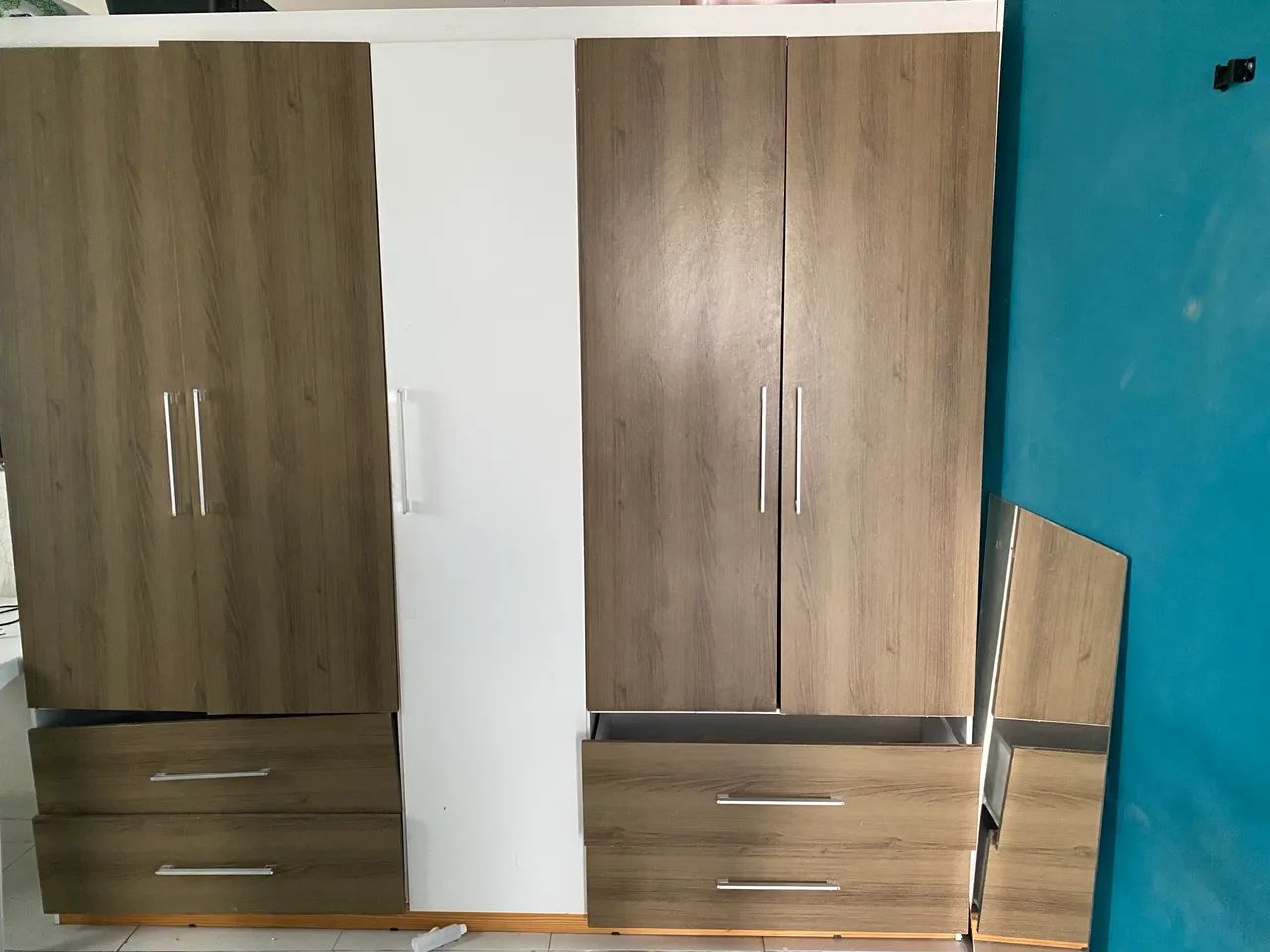 Wardrobe64296403701507121