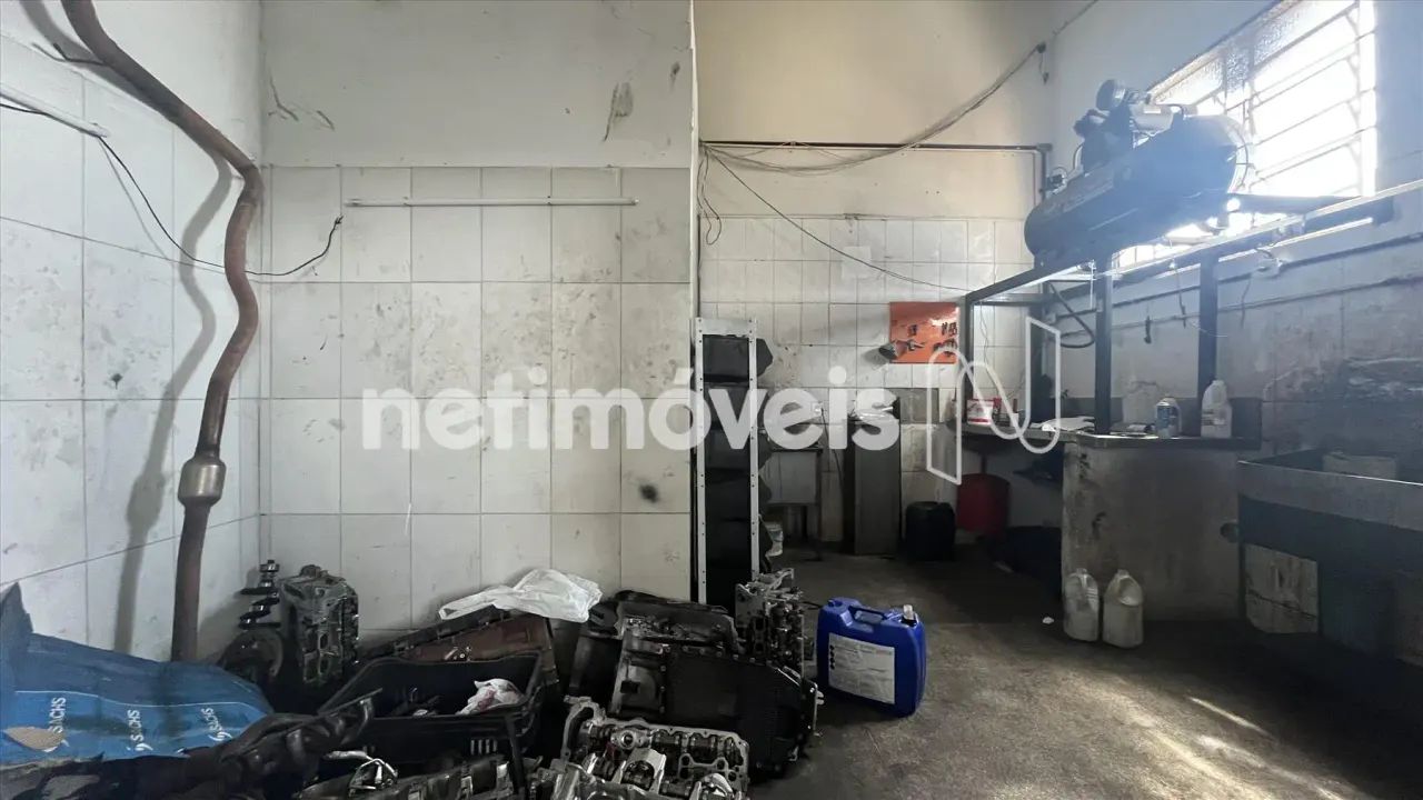 Loja a venda na rua Guararapes, com múltiplas finalidades de uso - Foto 3