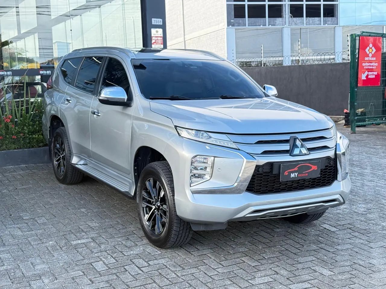Mitsubishi Pajero 2022