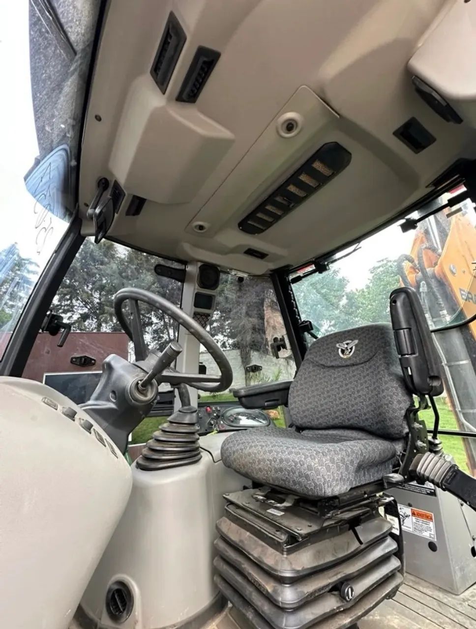 Retroescavadeira Case 580N 2024 - Foto 2