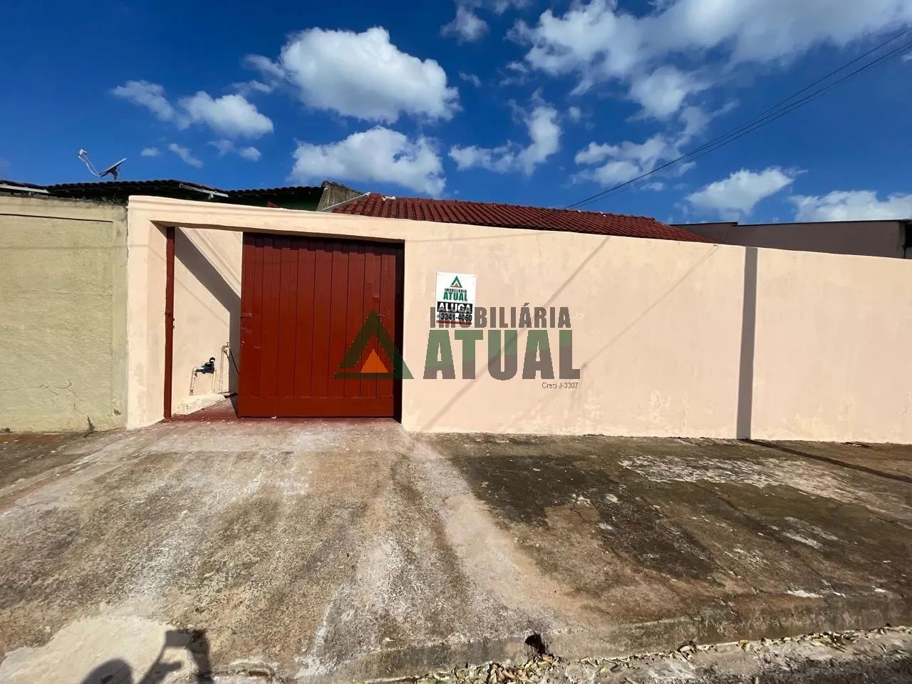 Apartamento com 02 dormitórios em Ibiporã