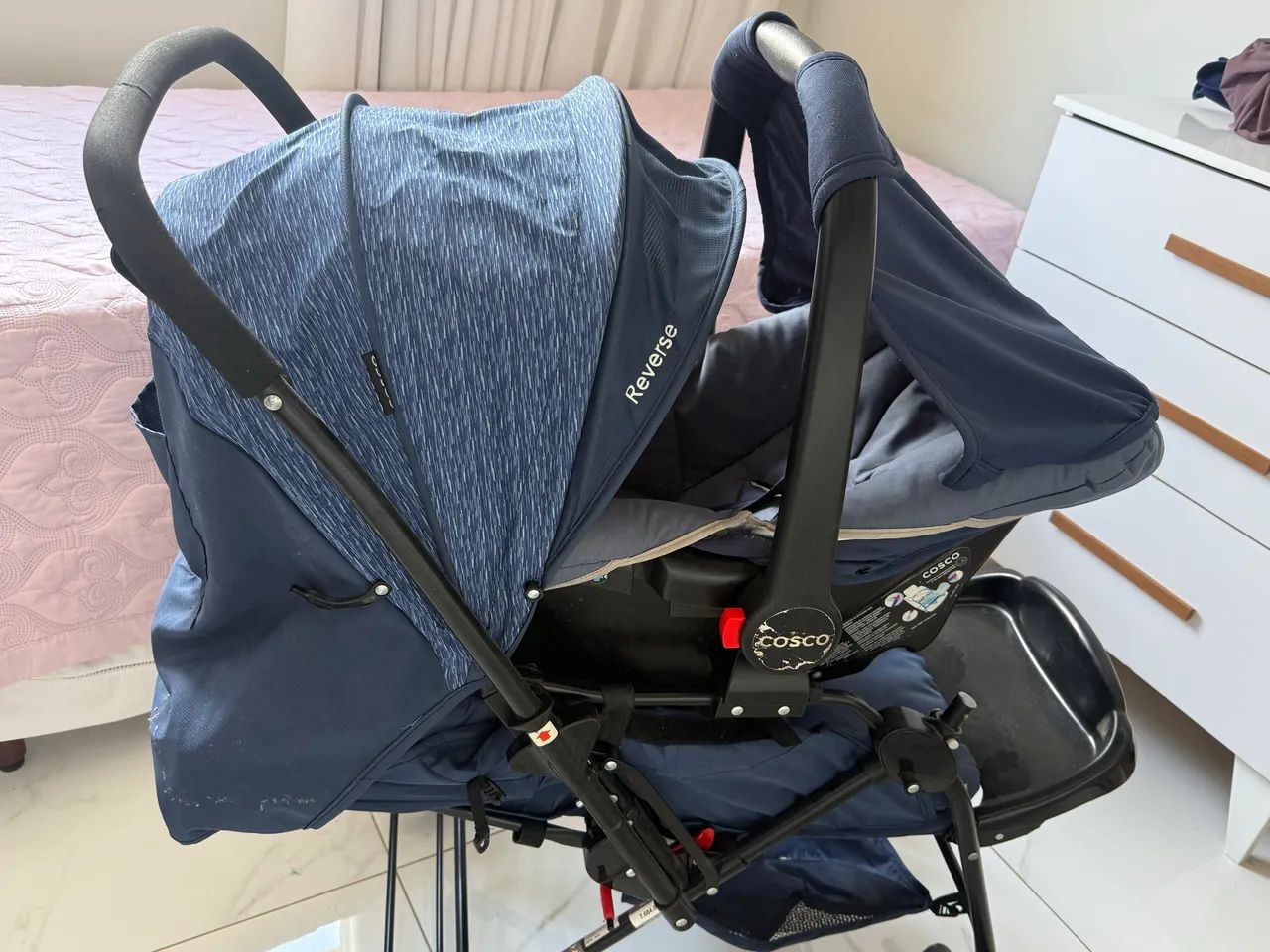 Carrinho de bebê + bebê conforto  - Foto 4