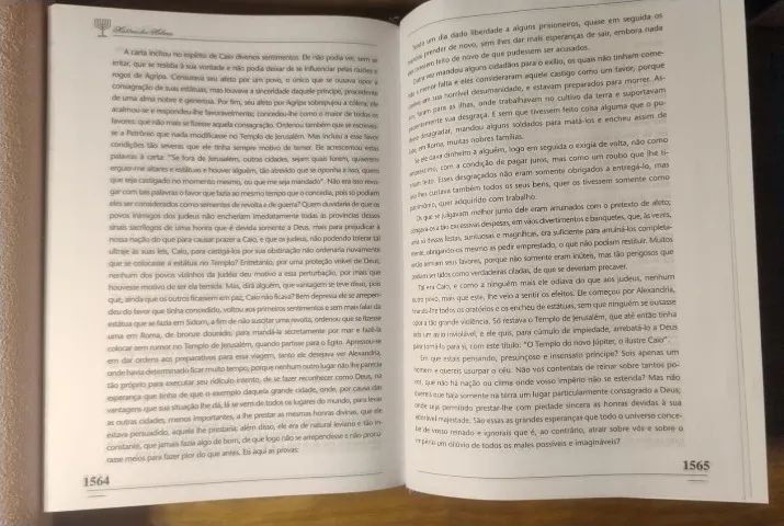História dos Hebreus. De Abraão à queda de Jerusalém. Obra Completa - Flávio Josefo. NOVO! - Foto 5
