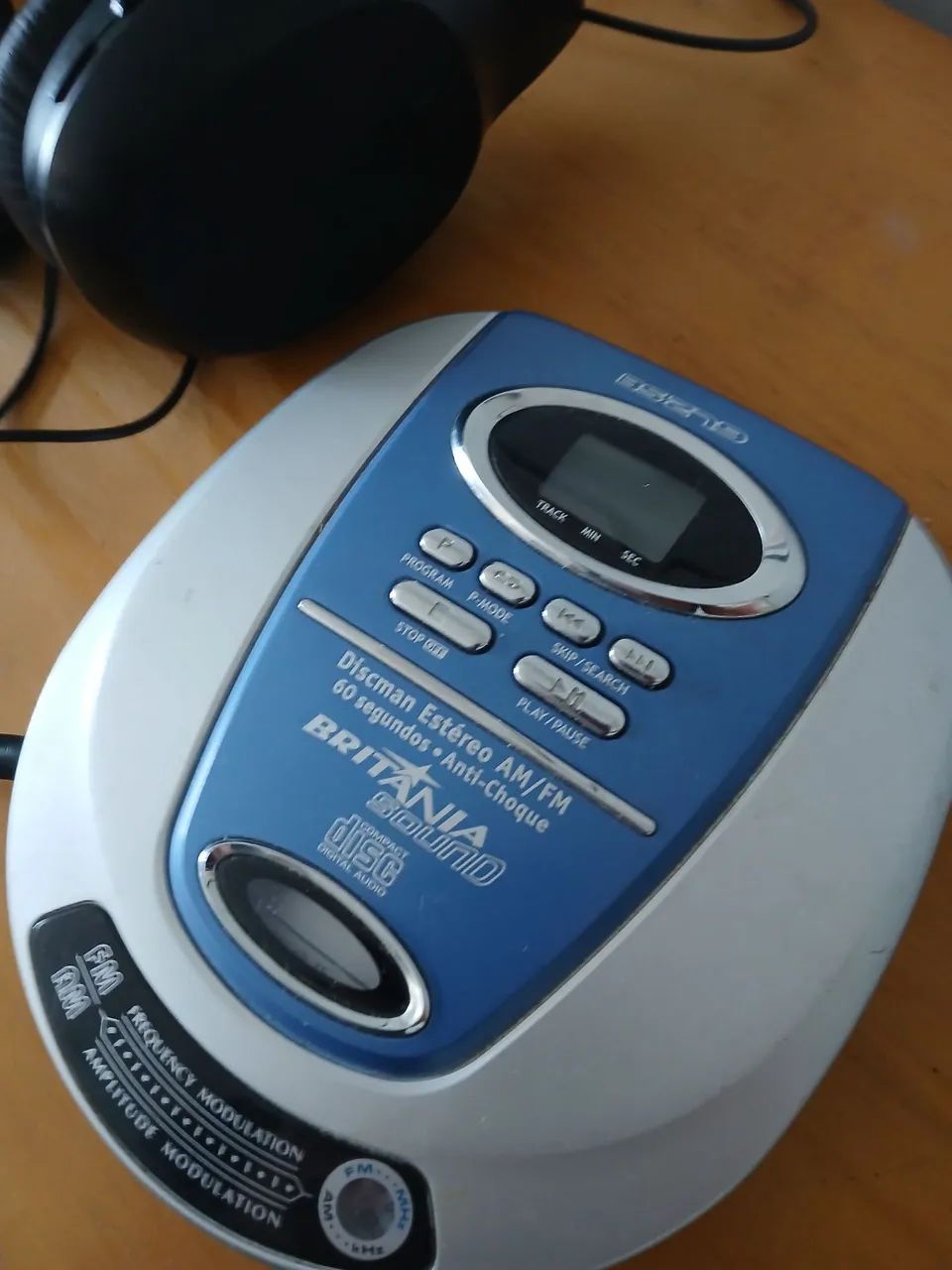 Discman Estéreo AM/FM Britânia - Lindíssimo