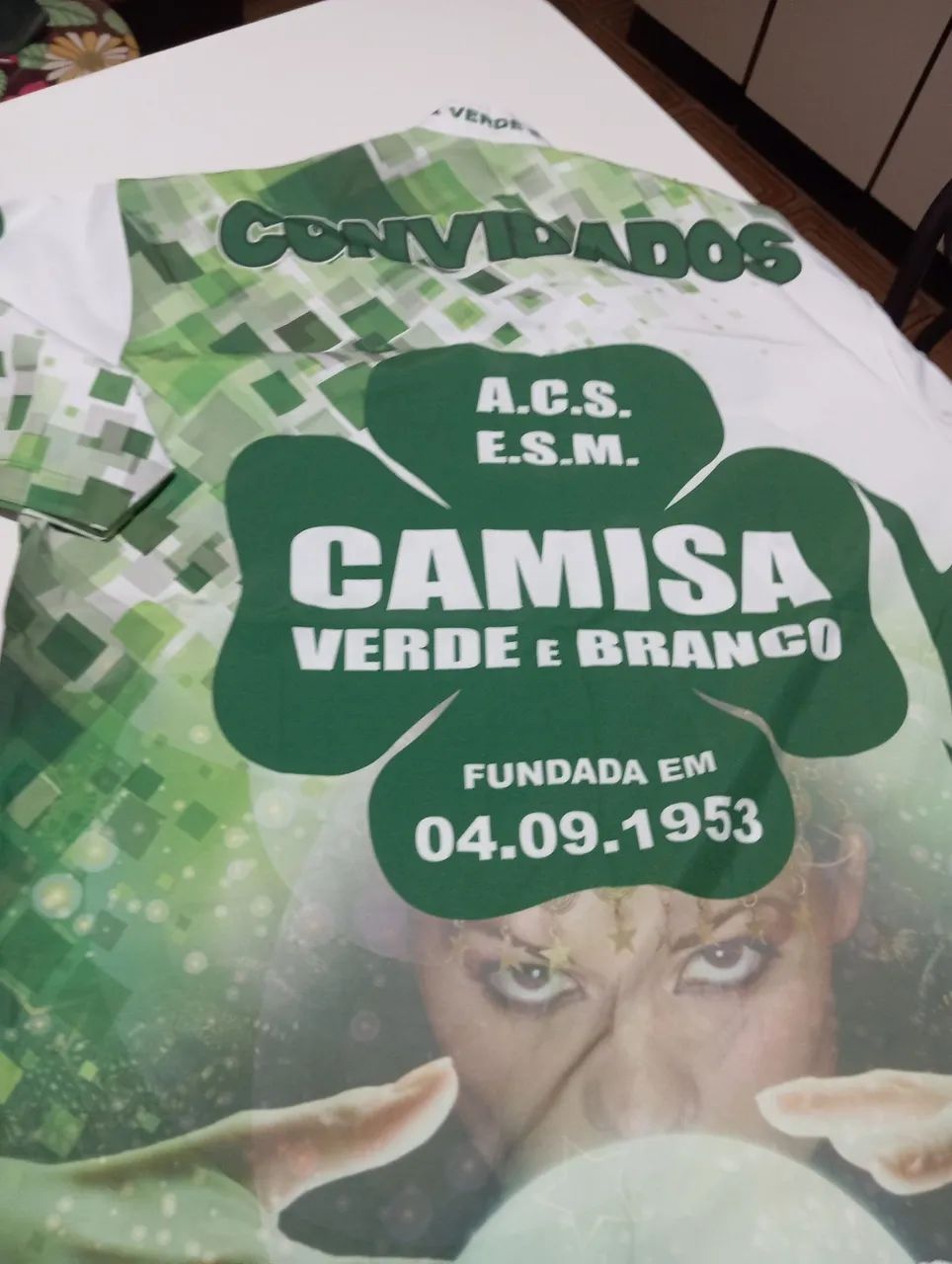 Camisa Verde e Branca - Convidados - Foto 4