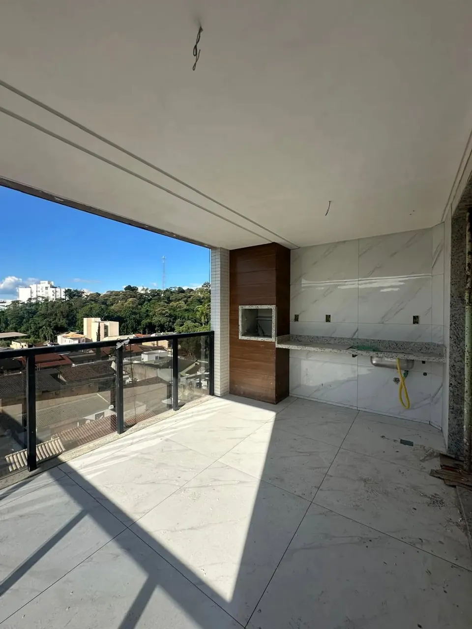 Apartamento À  venda Imbaúbas - Ipatinga - MG  com  135m2,  3 quartos, ampla varanda gourm