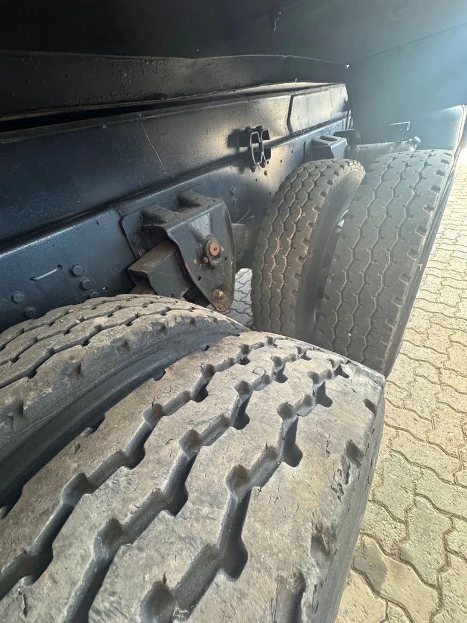 VW 24-220 Caçamba 2009 - Foto 8