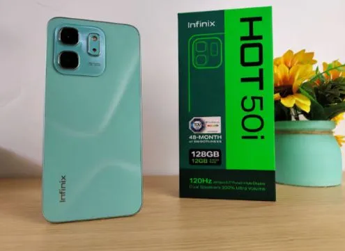 Smartphone Infinix HOT 50 I novo