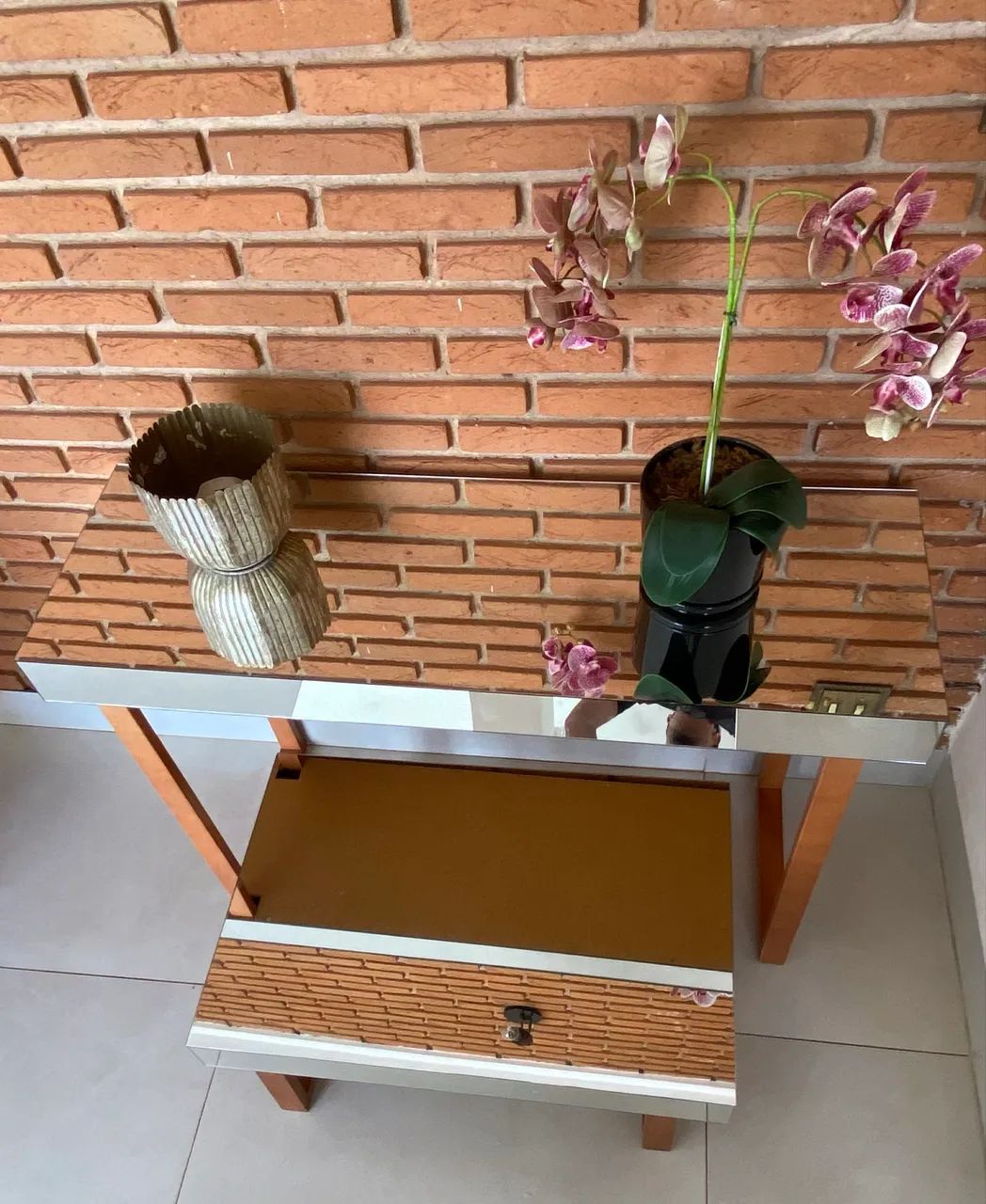 VENDO Aparador com mesa de apoio 64330588865410121