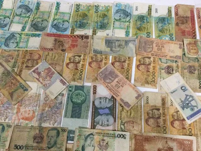 notas celulas antigas de dinheiro - Foto 2