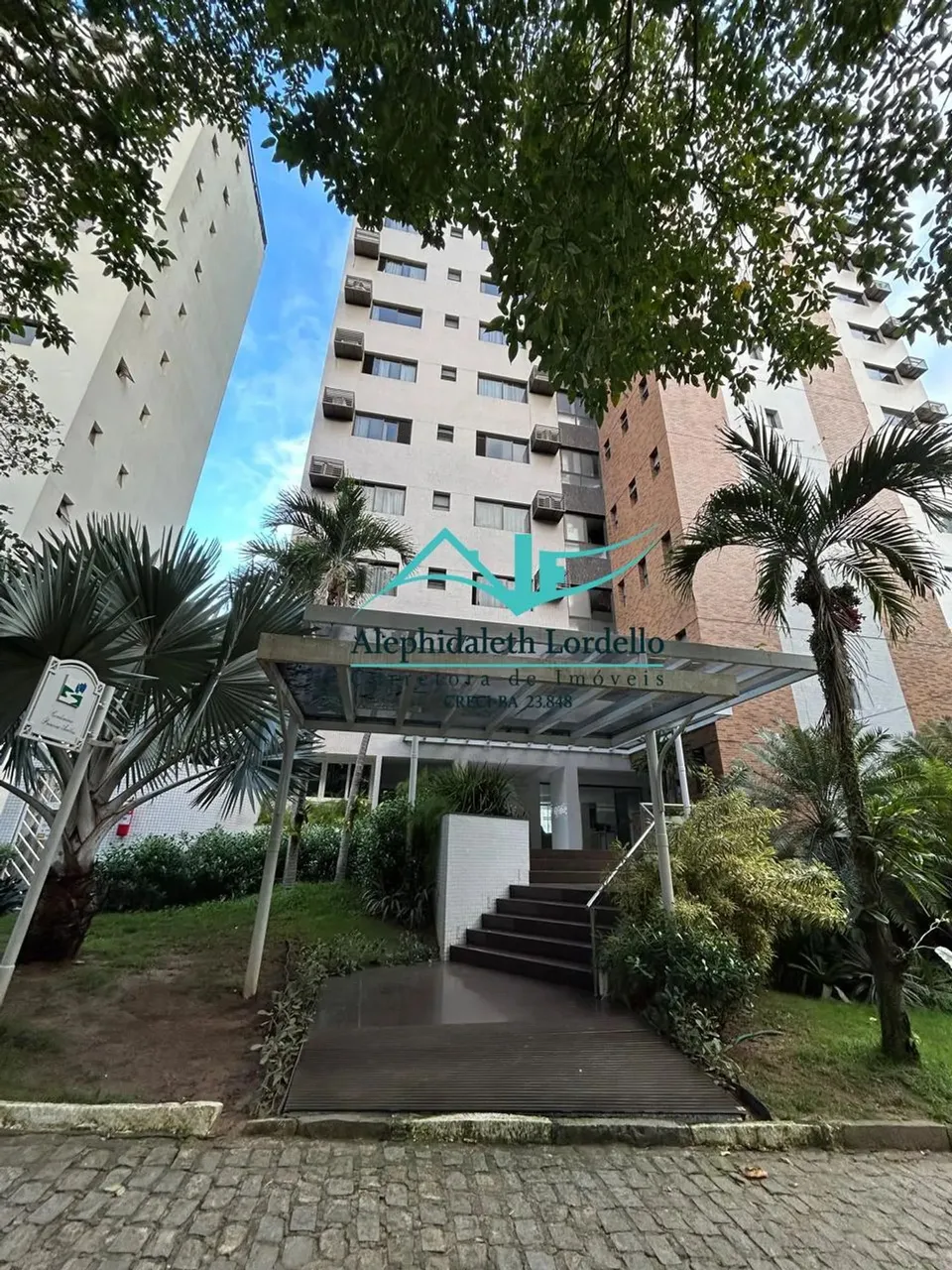 4/4 e dependência completa no Acupe de Brotas - Salvador - BA