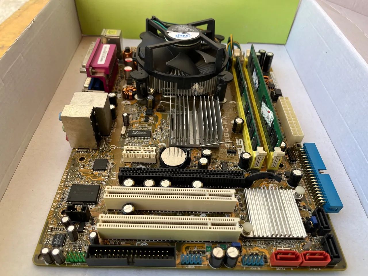 Placa-Mãe ASUS PSGC-MX - 4GB de RAM e Processador Core2Duo - Foto 5