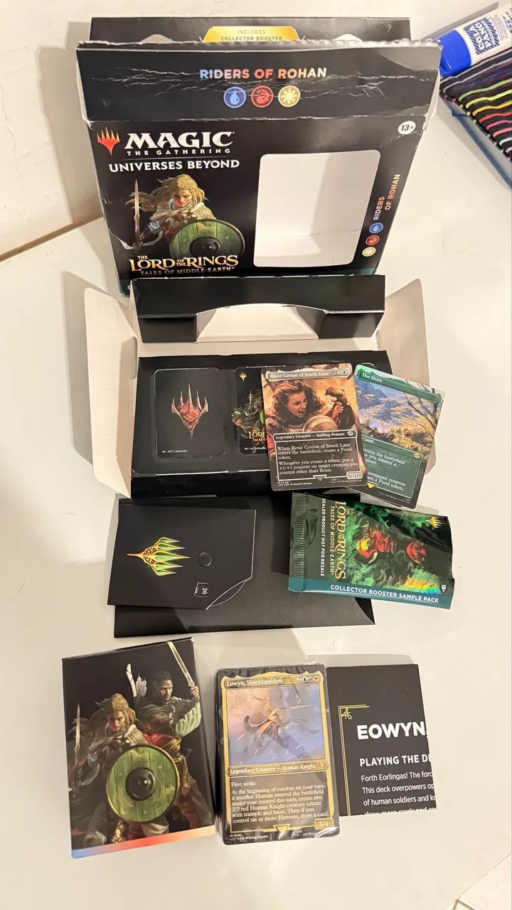 Magic the Gathering 4x Commander Senhor dos Aneis Ingles - Foto 3