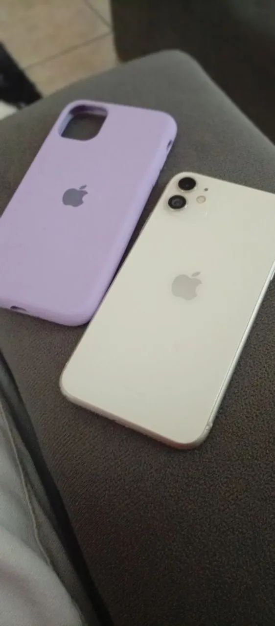iPhone 11 64GB - Funcionando Perfeitamente (Leia a descrição