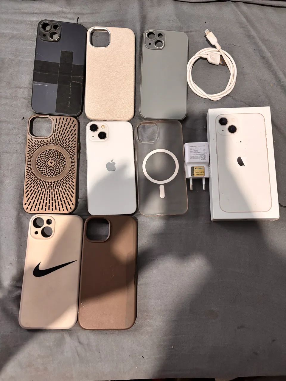 Iphone 13 com caixa e capinhas  - Foto 4