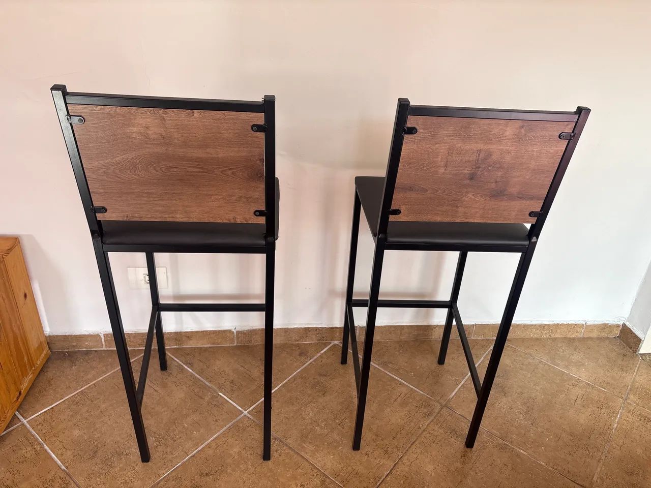 Conjunto de banquetas em aço - Foto 2
