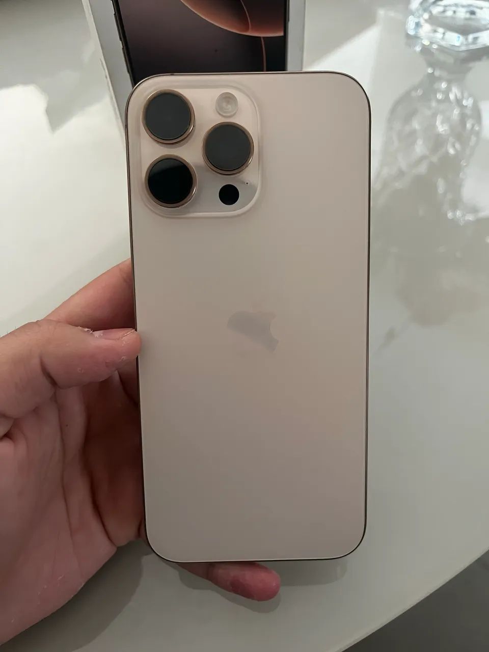 iPhone 16 Pro Max - Foto 2