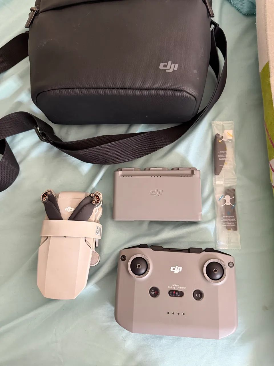 Drone Dji Mini 2 Fly More Combo