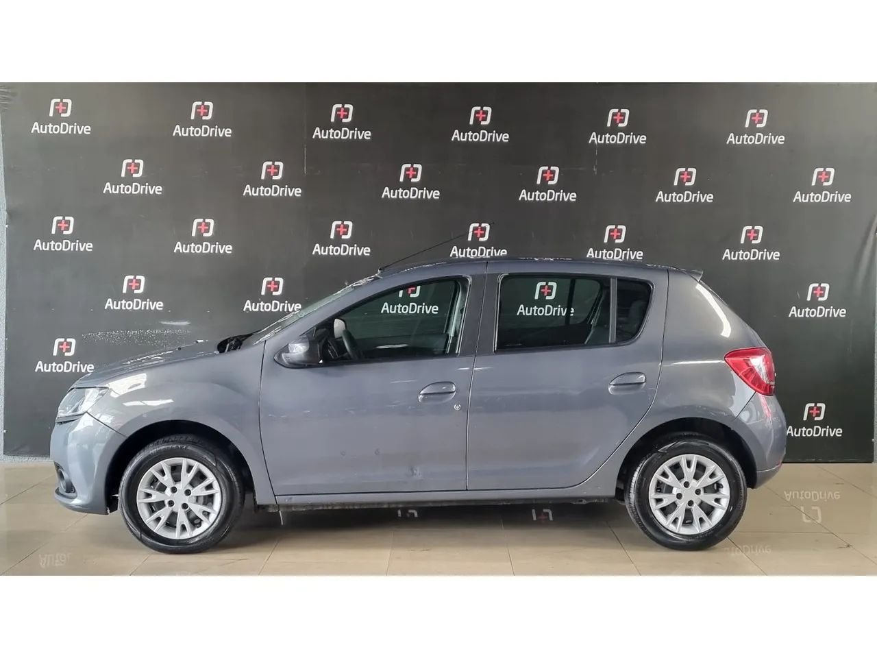 Renault Sandero Expression Flex 1.0 12V 5P 2017 - Foto 5