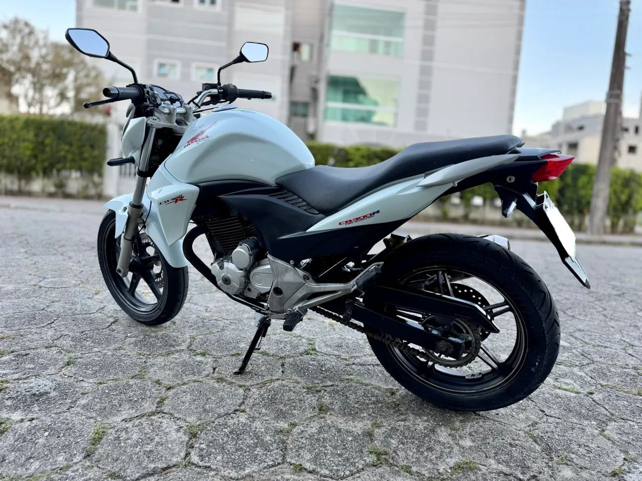 Honda CB 300R ABS - Foto 4