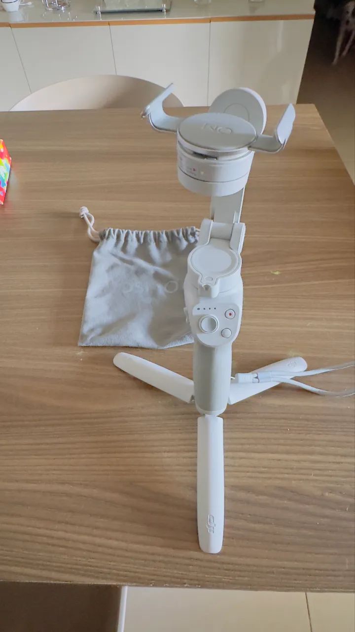 Gimbal estabilizador osmo 4 DJI 