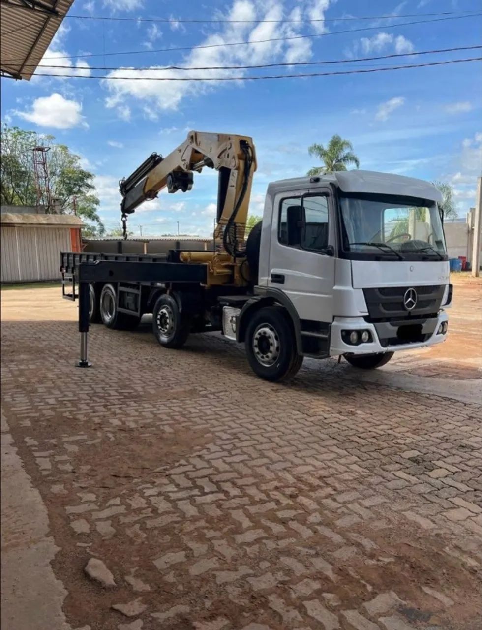 Mercedes-Benz 2429 8x2 Ano 2012 munck 45 - Foto 2