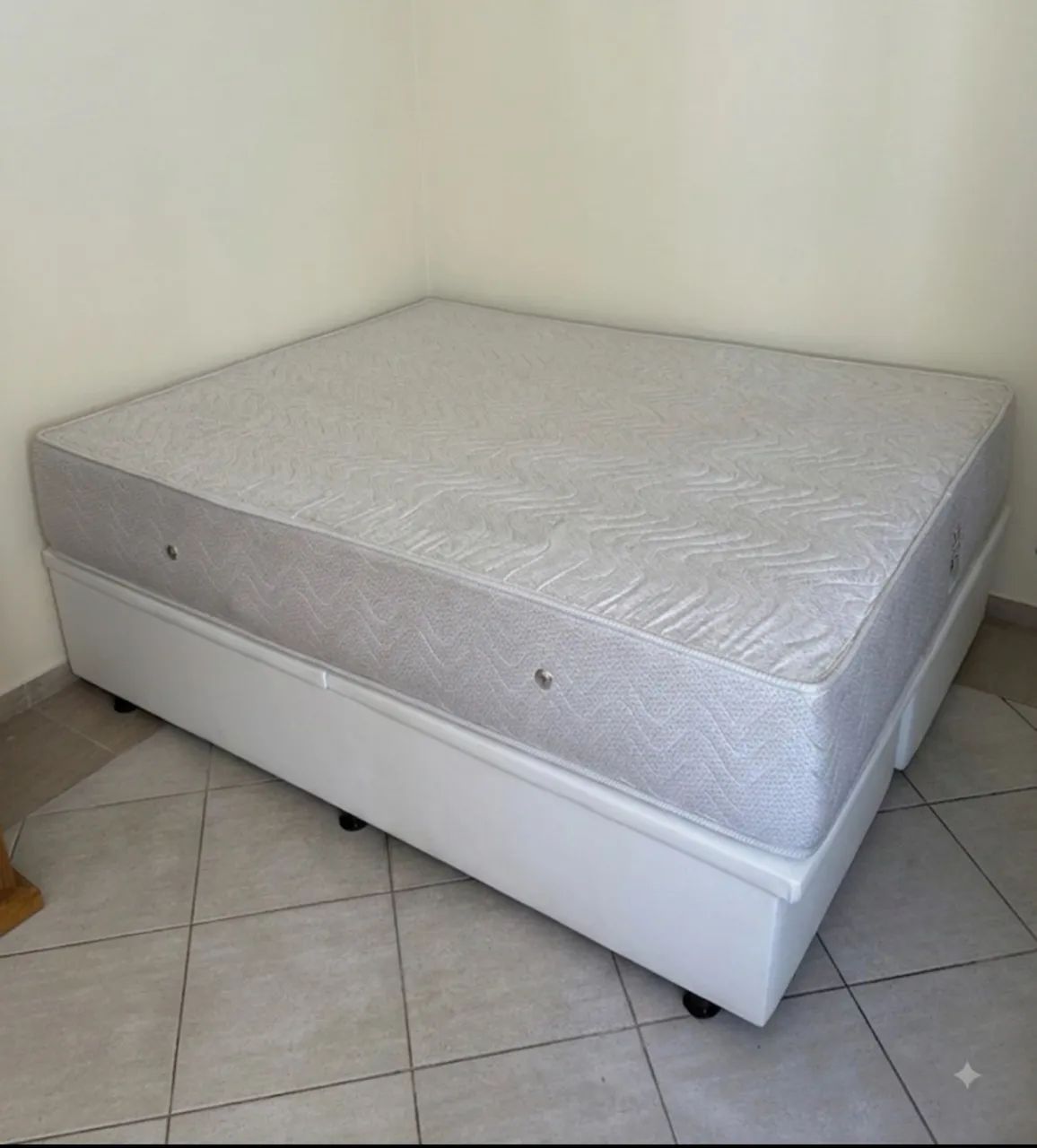 Cama Baú Queen + Colchão 