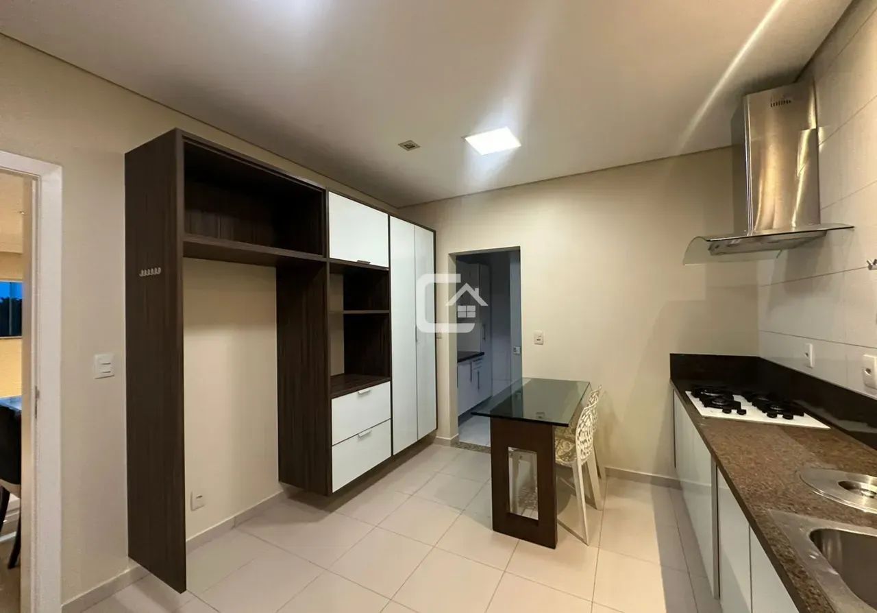 Apartamento com 2 dormitórios, sendo 1 suíte, com 93m² por R$ 3.800/mês - Edifício Saint-T - Foto 5